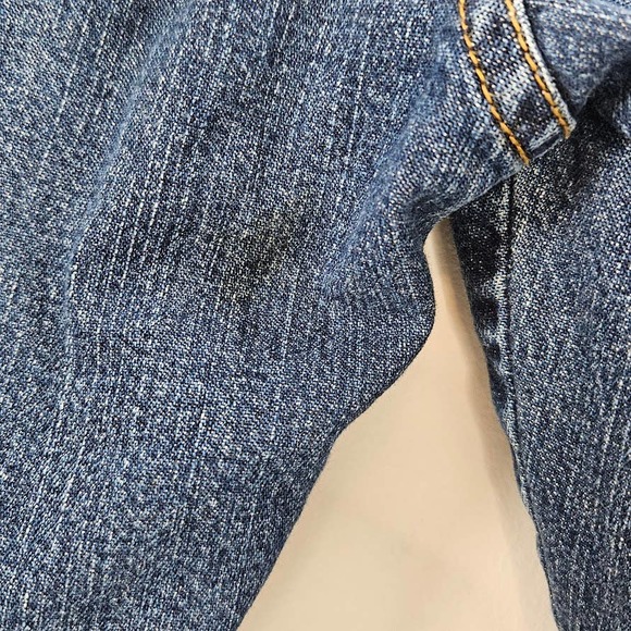 Lilly Pulitzer Women's Cut Off Jeans Pants Cropped Embroidered Size 8 - Picture 8 of 15